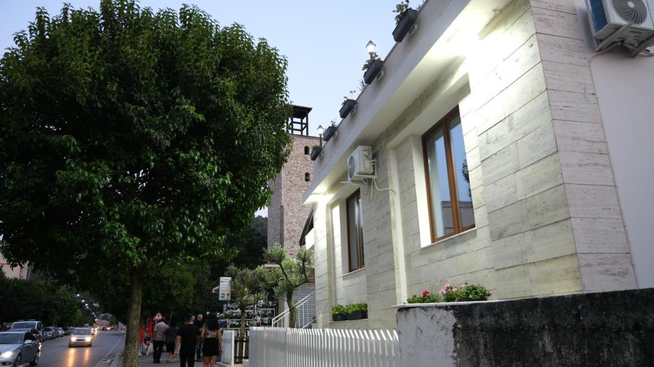 Vila Franko ベラト エクステリア 写真